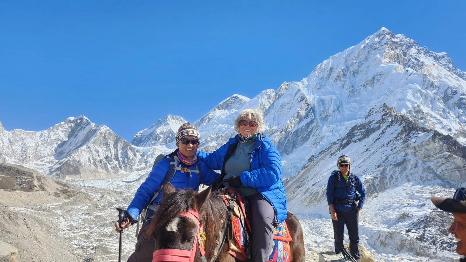 Breathe Easy at 5,000m: Your Expert Guide to Avoiding Altitude Sickness